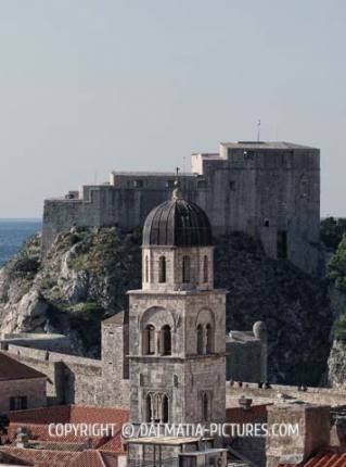 http://www.dalmatia-pictures.com/wp-content/uploads/2012/02/004_Dubrovnik.jpg