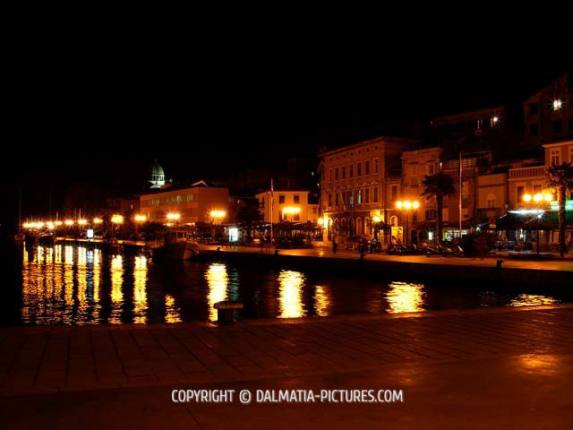 http://www.dalmatia-pictures.com/wp-content/uploads/2012/03/DSC00879_1.jpg
