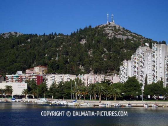 http://www.dalmatia-pictures.com/wp-content/uploads/2012/05/ploce_008.jpg