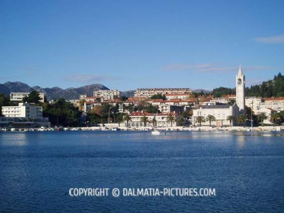 http://www.dalmatia-pictures.com/wp-content/uploads/2012/05/ploce_009.jpg
